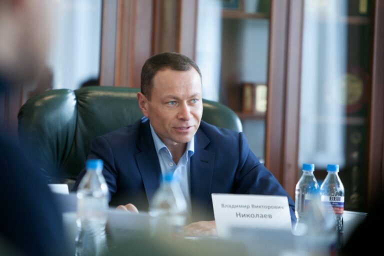 Заседание по второму иску к экс-мэру Владивостока Владимиру Николаеву назначили на 17 октября