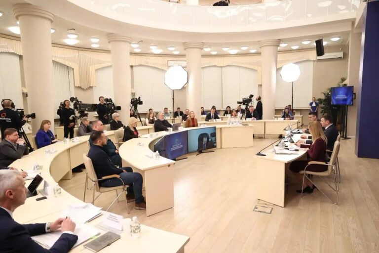 Дмитрий Демешин рассказал, какие меры принимаются в Хабаровском крае для развития речных перевозок