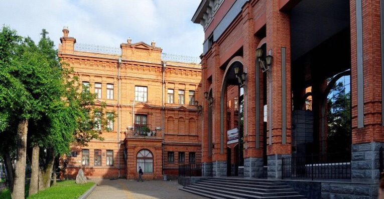 На Дальнем Востоке четыре краеведческих музея получили специальные гранты ВТБ
