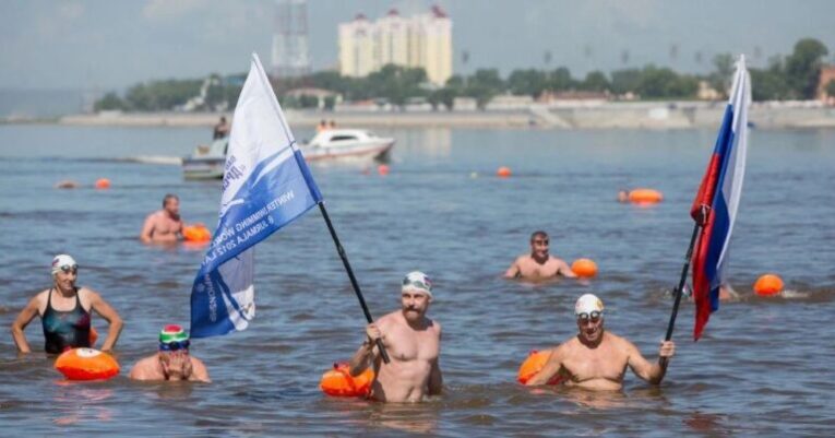 В Приамурье отменили международный заплыв