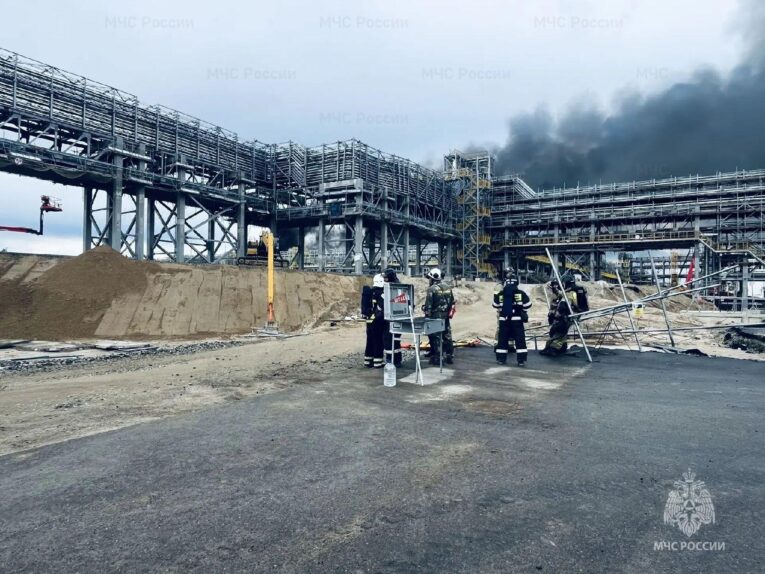 Возгорание на Амурском ГХК произошло на участке установки пиролиза