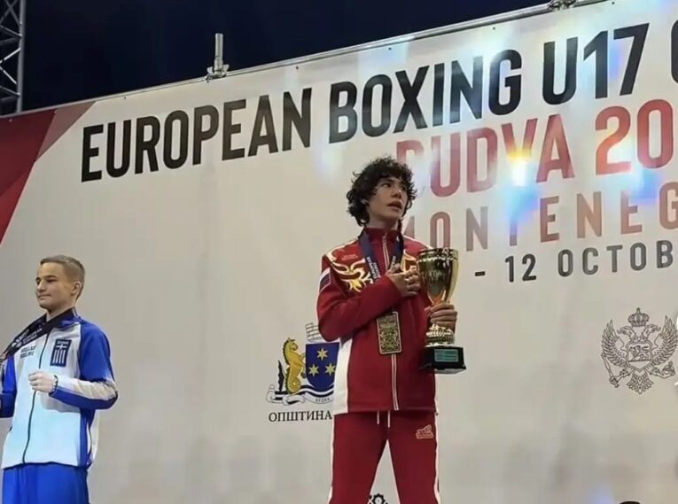 Приморский боксер Акмал Дустиев стал чемпионом Европы