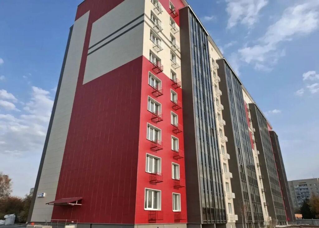 Максим Иванов